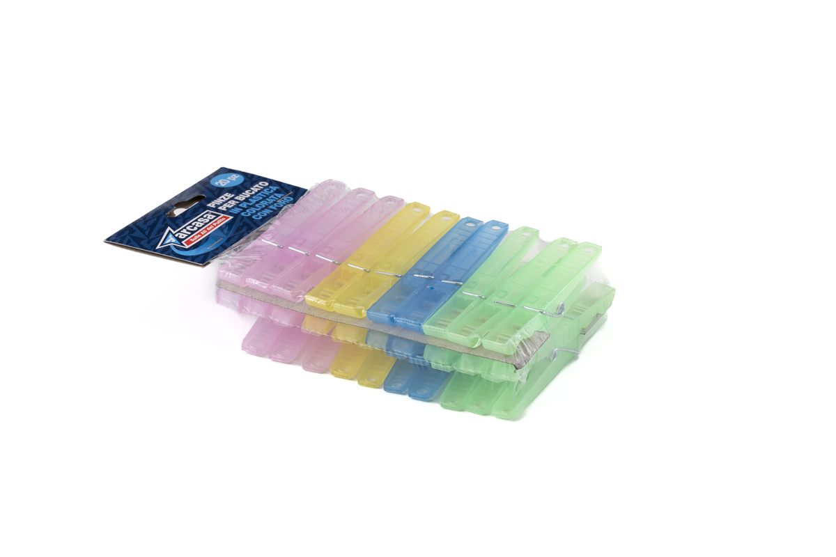 COLOURED PLASTIC CLOTHES PEGS WITH HOLE 20 PCS.